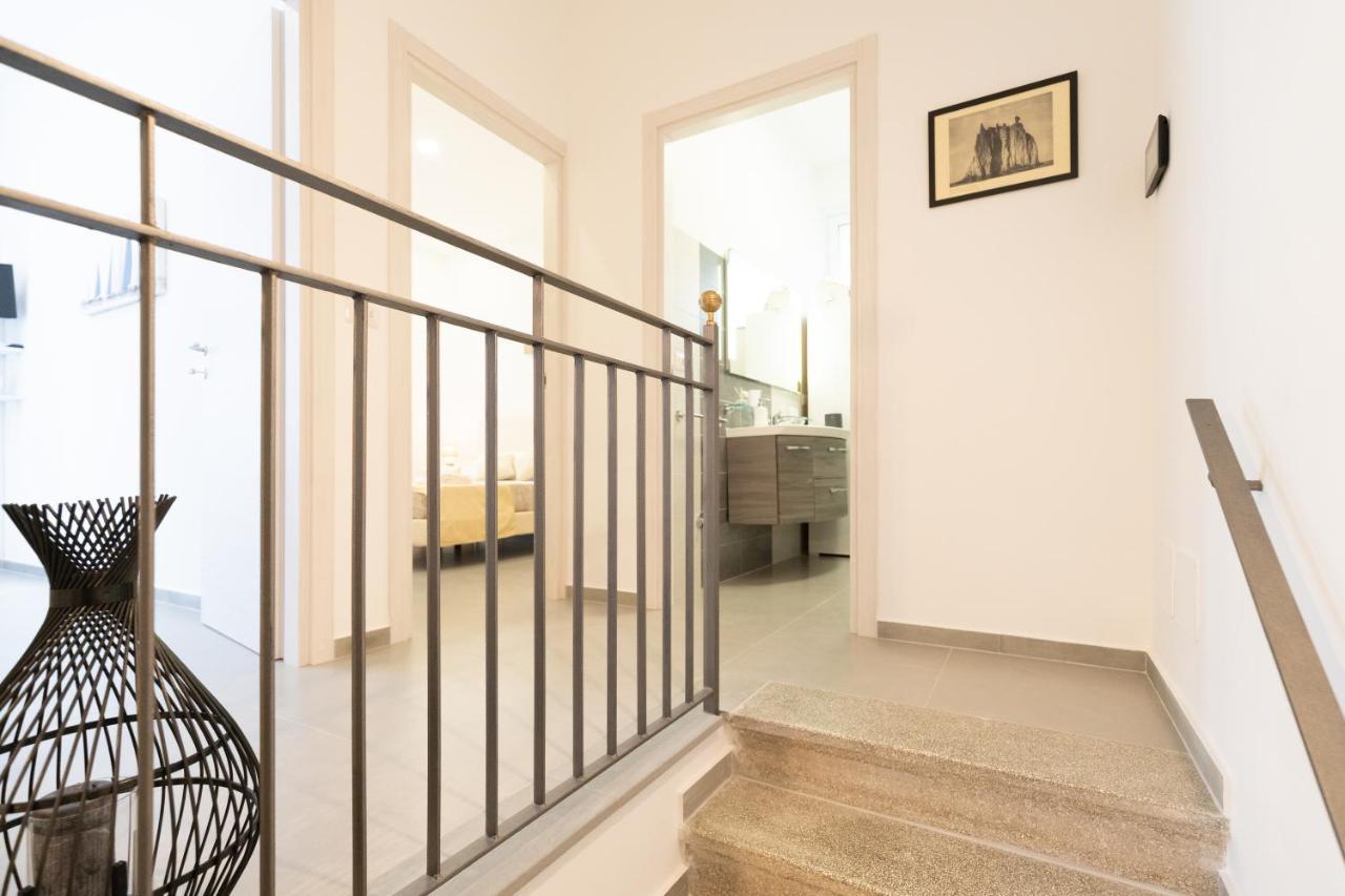 Lighthouse Apartment Taormina Exterior photo
