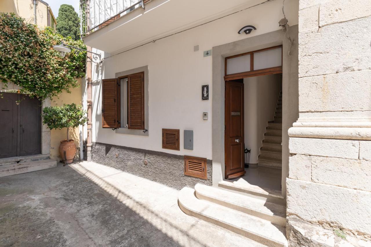 Lighthouse Apartment Taormina Exterior photo